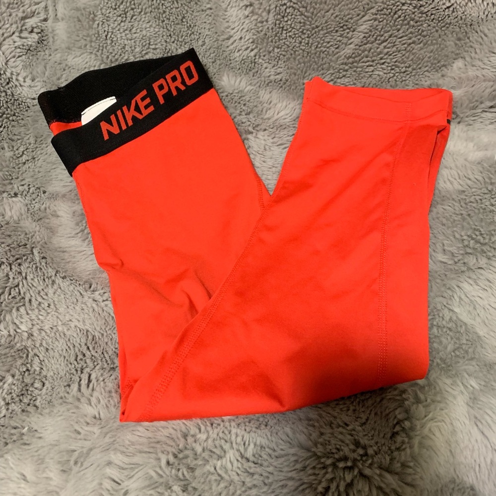 Nike Pro Dri-Fit Cropped Capri